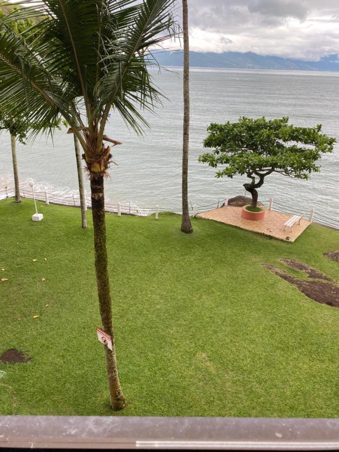 Apartamento Pe Na Areia Caraguatatuba Exteriör bild